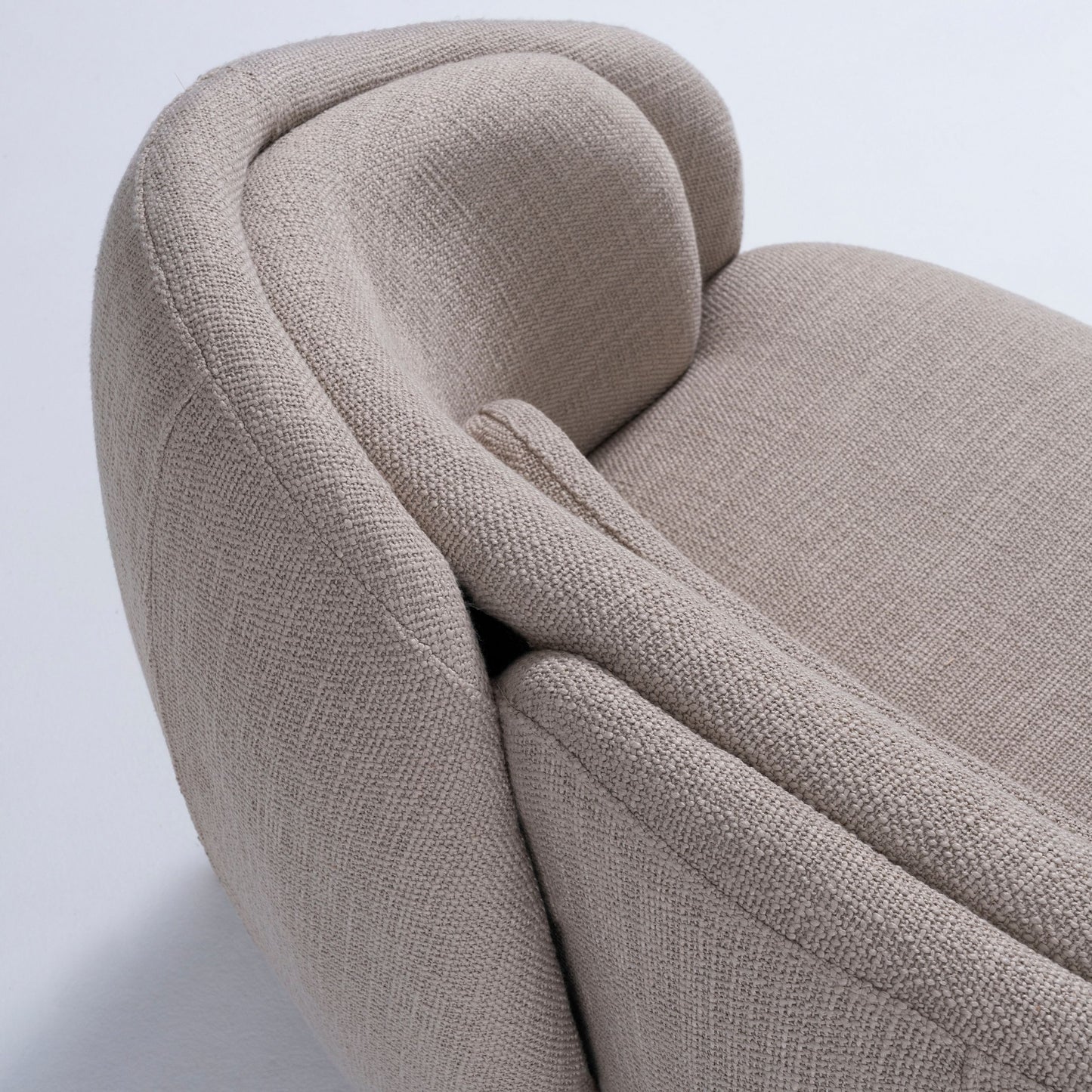 Tala Lounge Chair