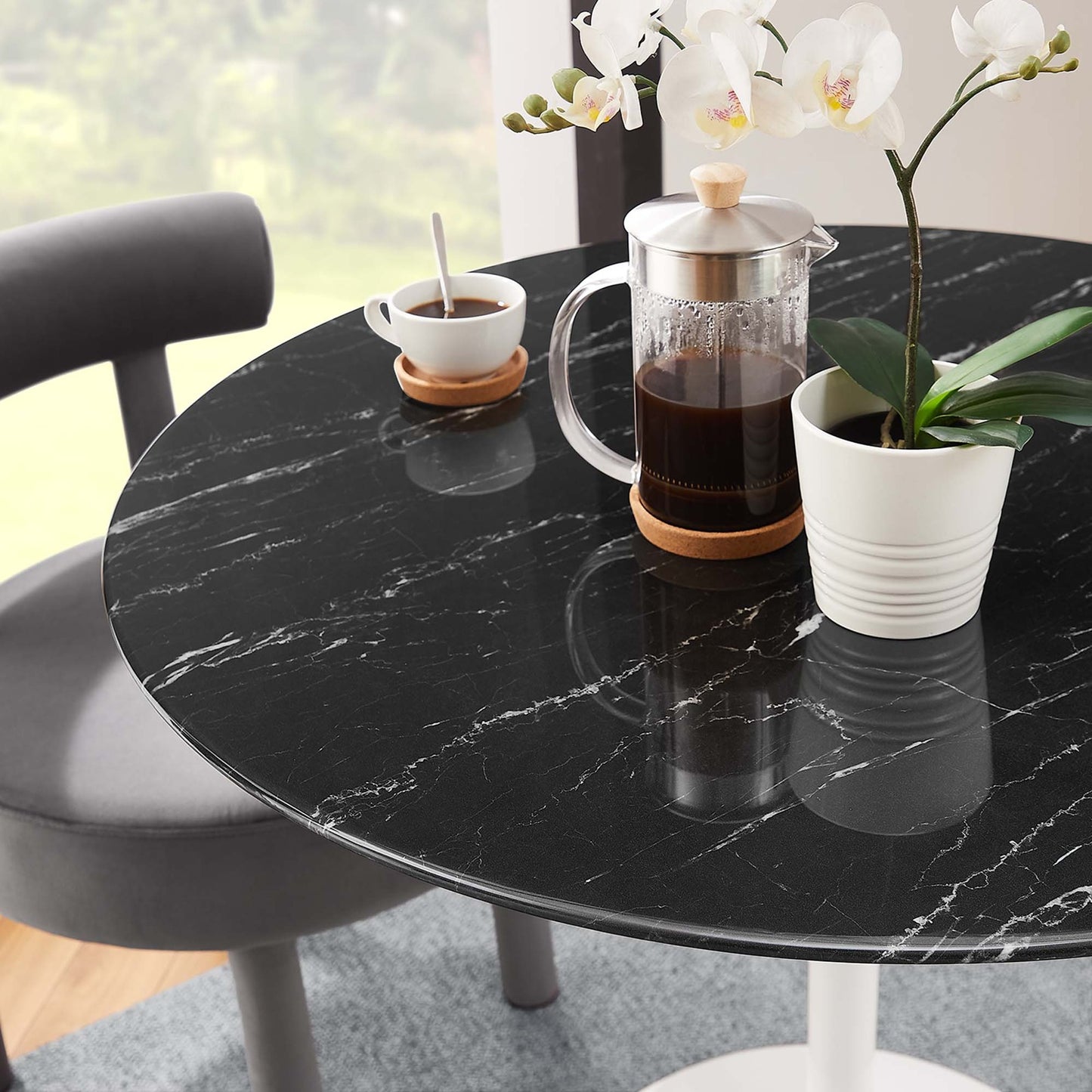 Tulip Marble Dining Table - 36" Round White Base