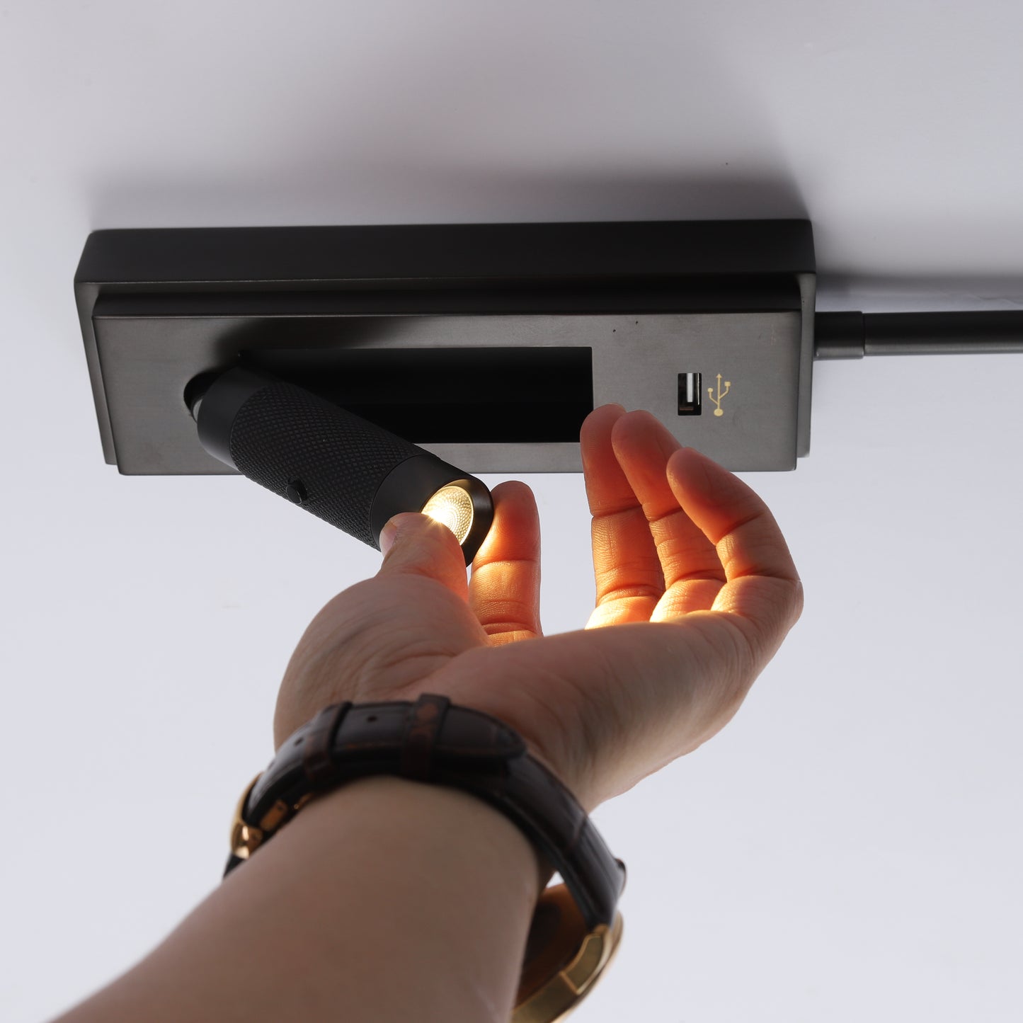 Lance Adjustable Reading Light, Black
